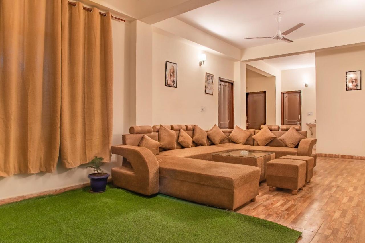 Pine Villa Kasauli Eksteriør bilde